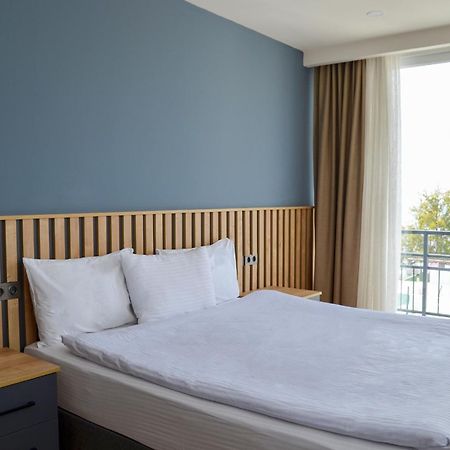 Loca Centre Suites بودروم المظهر الخارجي الصورة