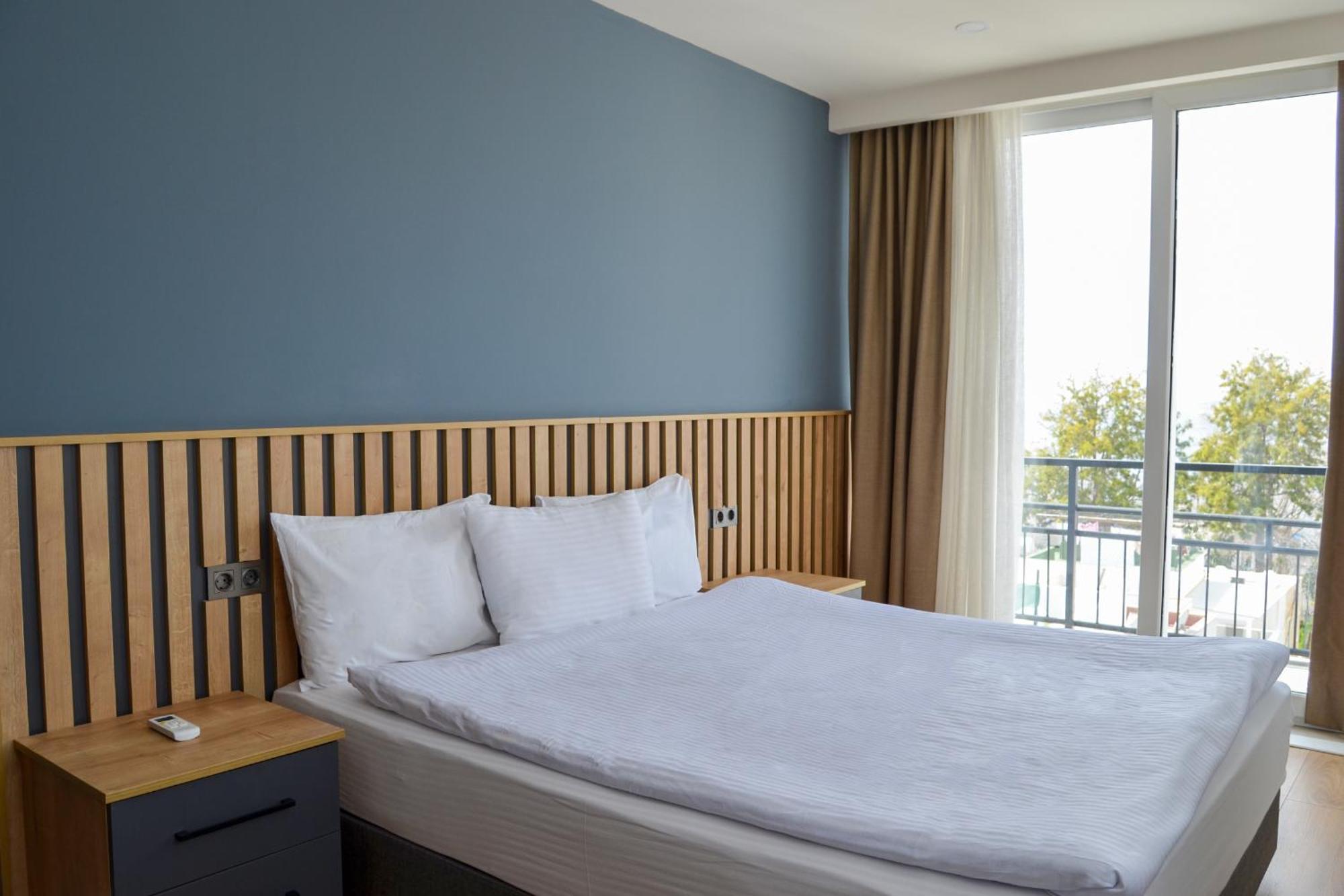 Loca Centre Suites بودروم المظهر الخارجي الصورة