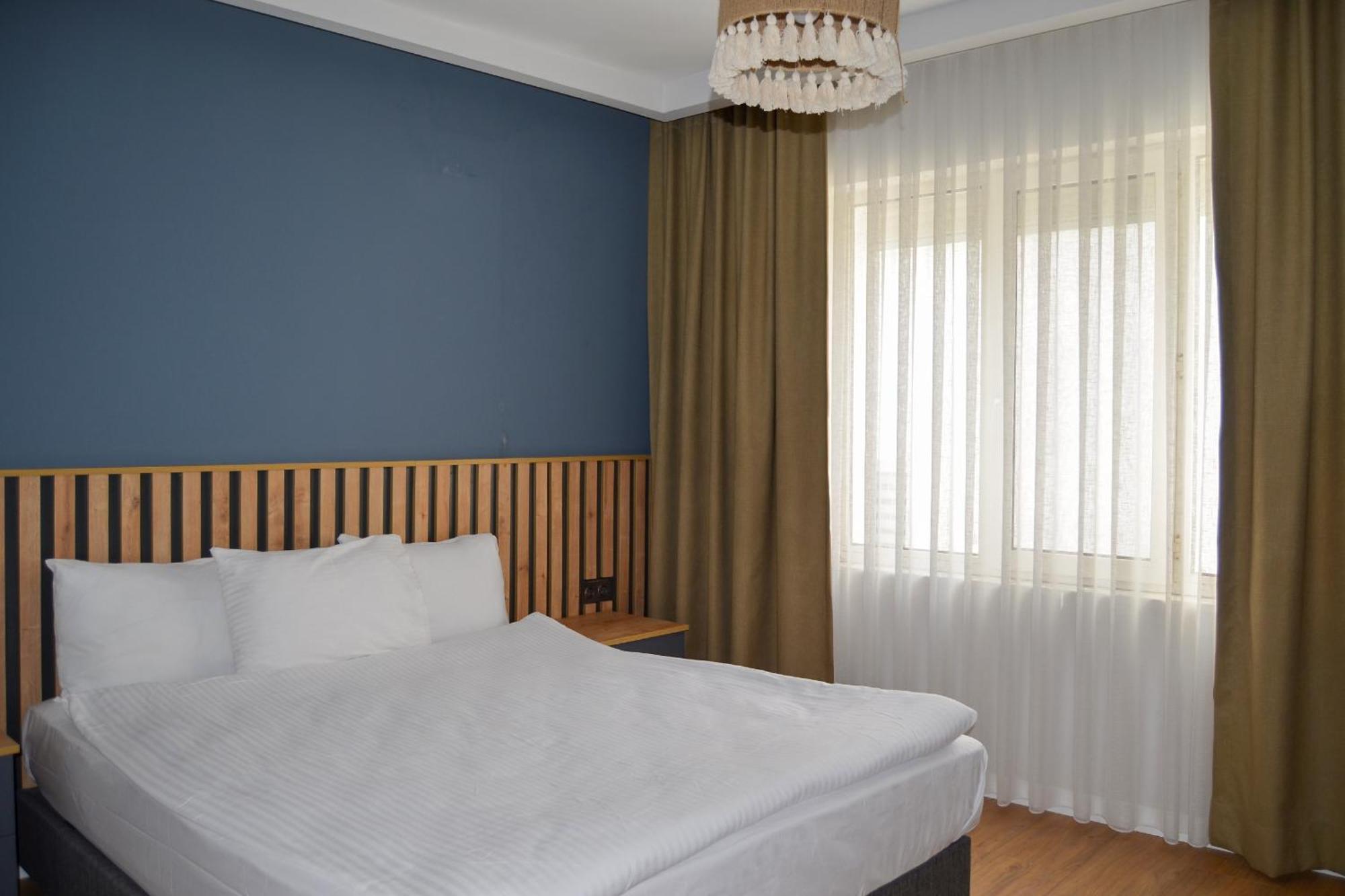 Loca Centre Suites بودروم المظهر الخارجي الصورة