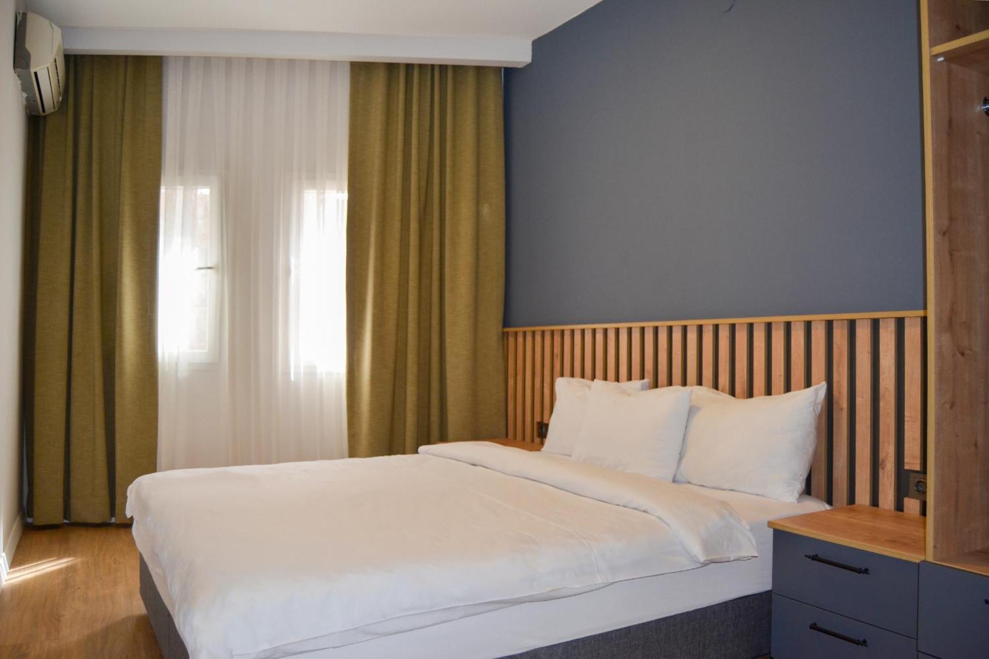 Loca Centre Suites بودروم المظهر الخارجي الصورة